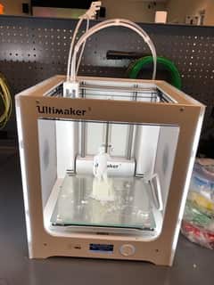 3D printer demonstrated at the meeting.