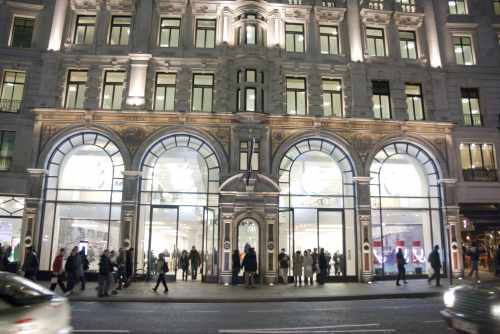 Apple Store London
